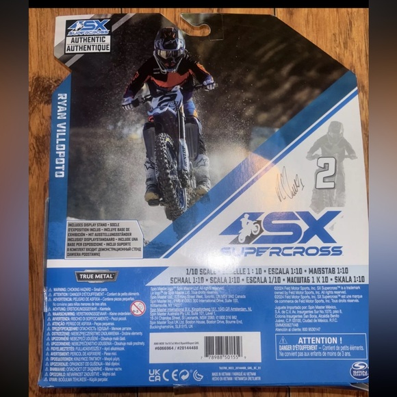 SX Supercross Ryan Villopoto Motorcycle, True Metal 1:10 Scale - Picture 2 of 2